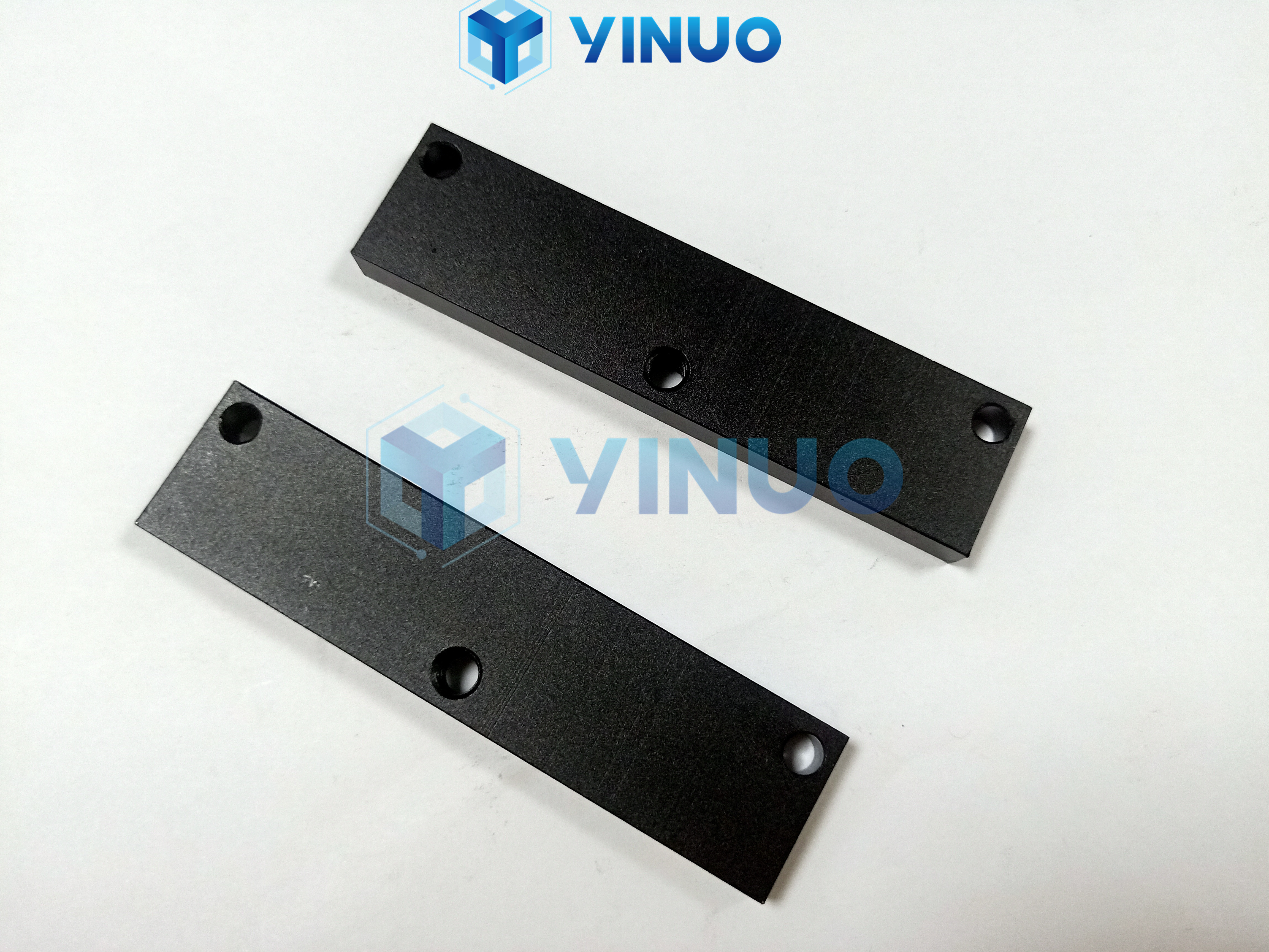 Yinuo Electronics provides professional SMT peripheral equipment and AI SMT spare parts