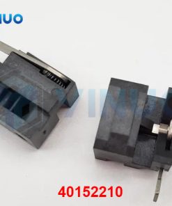 40152210 RIGHT CLIP ASSY, STD