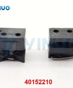 40152210 RIGHT CLIP ASSY, STD (1)