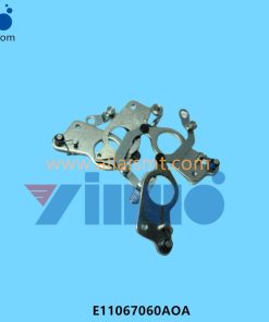 E11067060AOA JUKI feeder gear holder